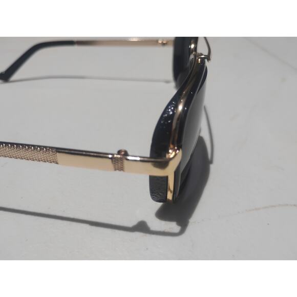 Unbranded Unisex Adult Sunglasses New Never Been Used Gold Frame Black Lenses - Picture 4 of 6